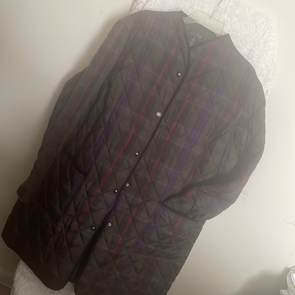 Lauren Ralph Lauren Plaid Quilted Car length Jacket. - Picture 8 of 8